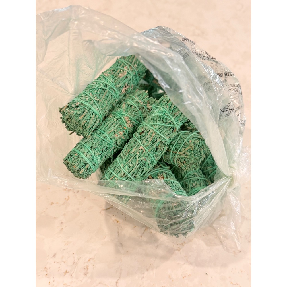 Green Sage Smudge Stick Bundle Hand Tied Cleansing Incense Wand Single Unit - Picture 2 of 4